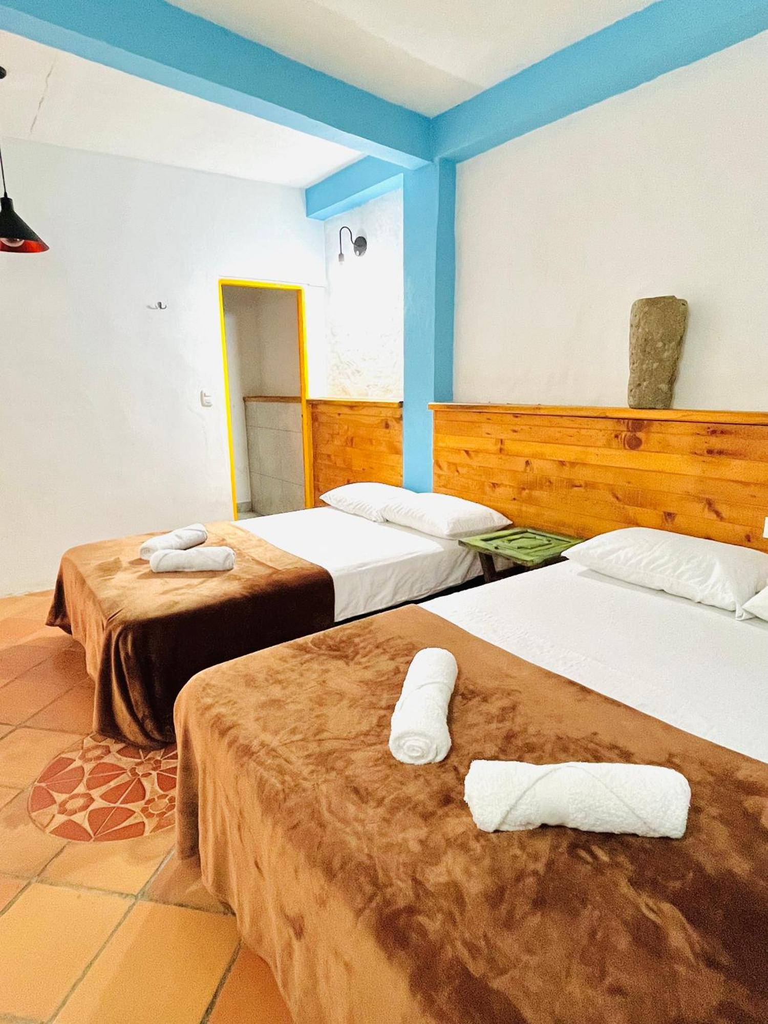 Casa De Las Rocas Hostel Jardin Exterior photo